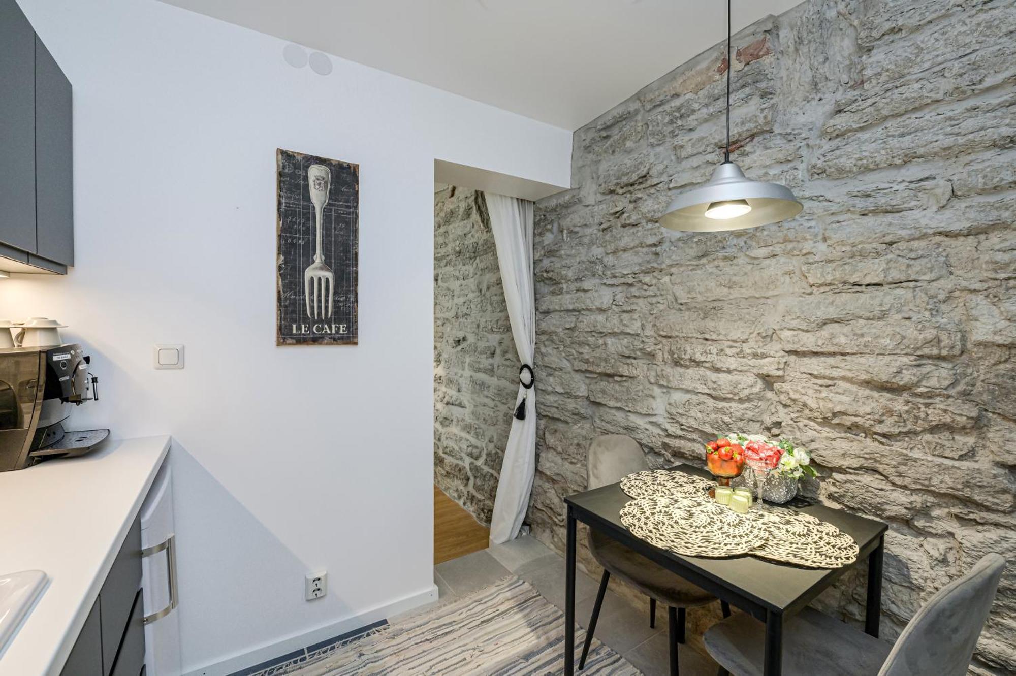 Tallinn Old Town Romantic Apartment Екстериор снимка