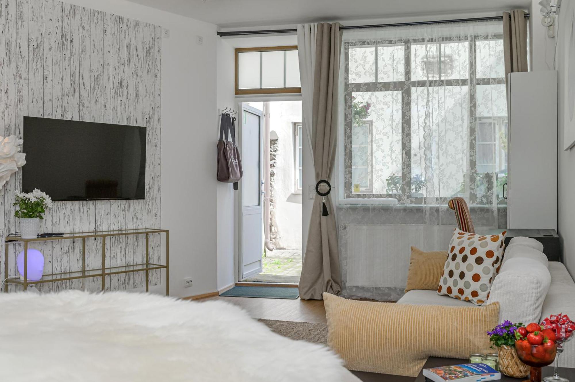 Tallinn Old Town Romantic Apartment Екстериор снимка