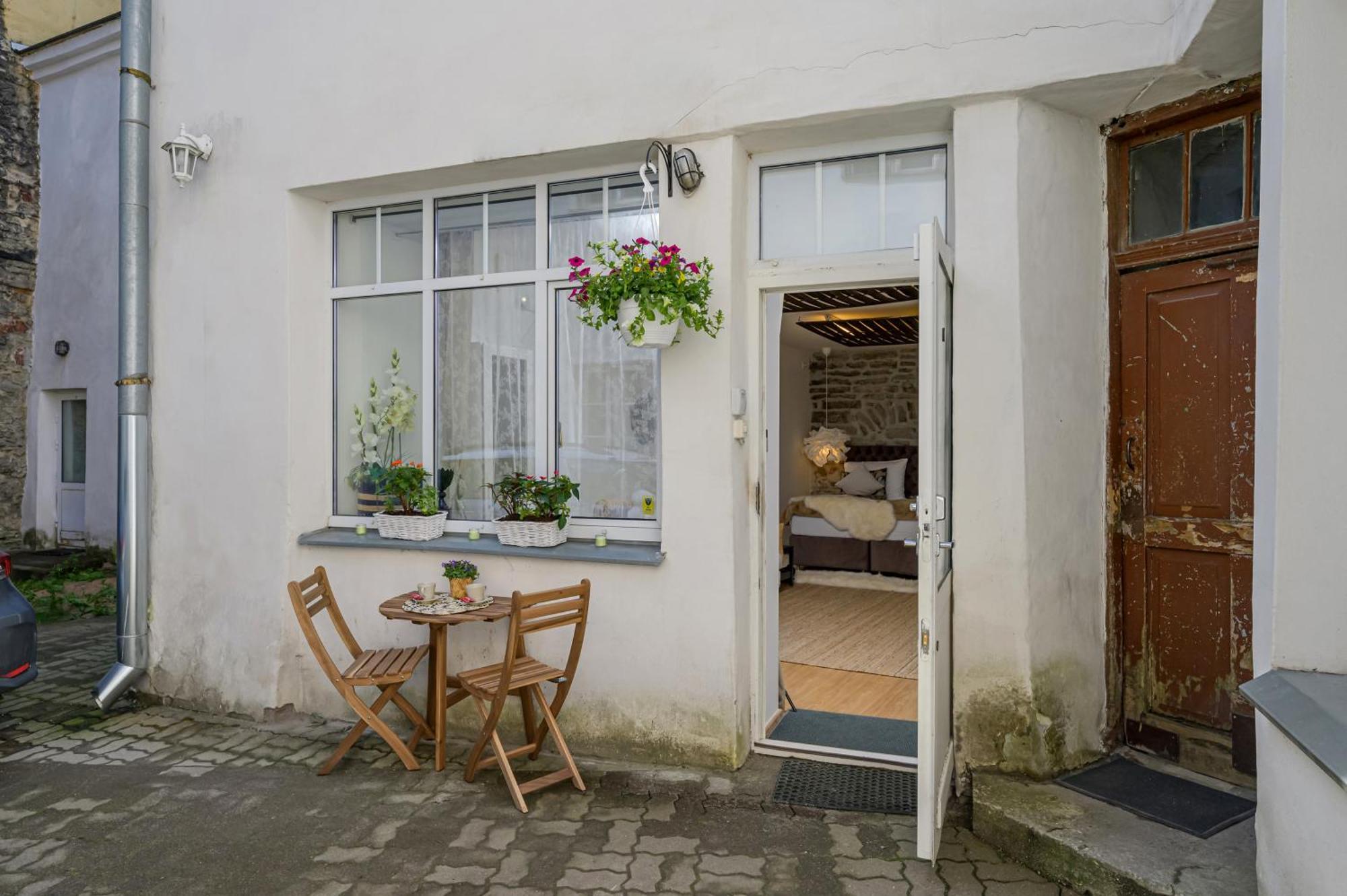 Tallinn Old Town Romantic Apartment Екстериор снимка